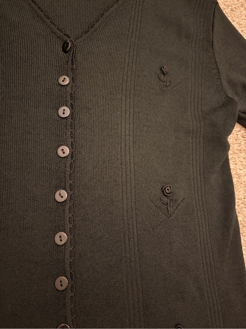 VINTAGE Black Top | Button Down  - M/L - Picture 6 of 6